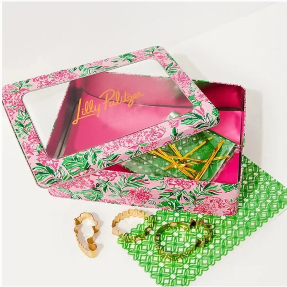 NWT Lilly Pulitzer Koala La La Cookie Exchange Kit Tin Cookie Cutters